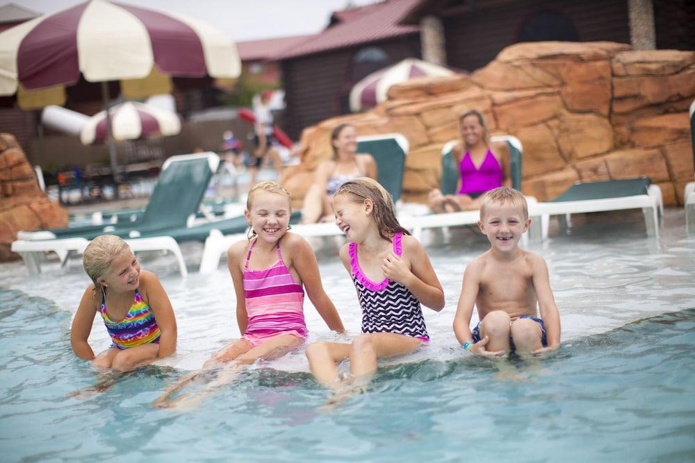 Great Wolf Lodge Sandusky Exterior photo