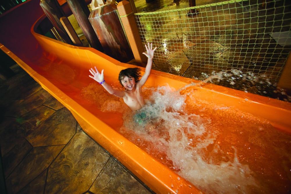 Great Wolf Lodge Sandusky Exterior photo